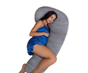 lot 376 image: J Shape Pregnancy Pillow Retail $29.99 RCY-1