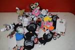 27 Plush Backpack Clips