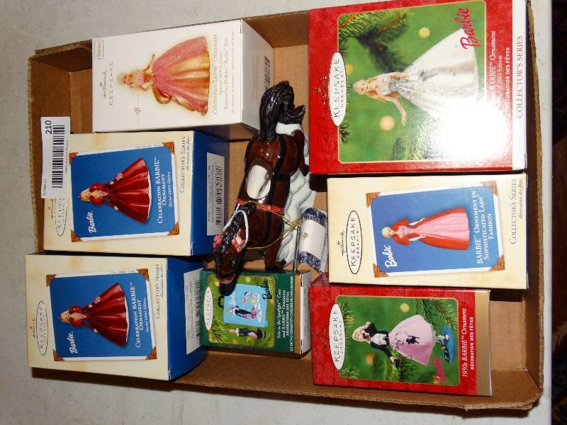 lot 210 image: 7 Barbies Ornaments and 1997 Winterhur horse.