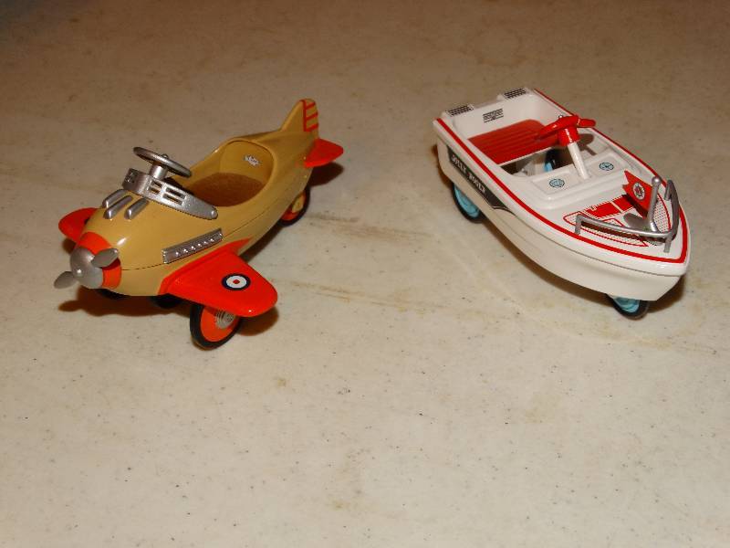 lot 223 image: Hallmark Collection 1941 Steelcraft and 1968 Murray Boat  Jolly Roger