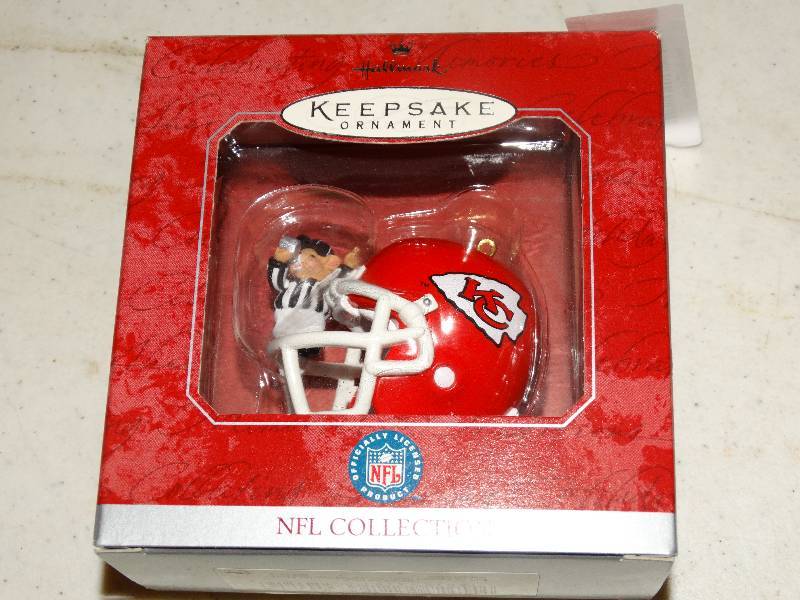 lot 245 image: Keepsake Ornament. Kansas City Chiefs. NFL Collections.