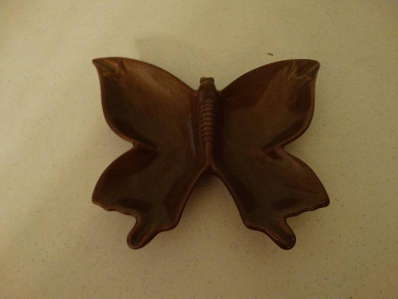 lot 303 image: Van Briggle Pottery butterfly.