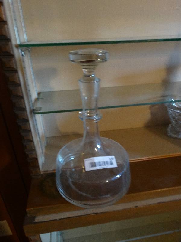 lot 339 image: Crystal liquor decanter.