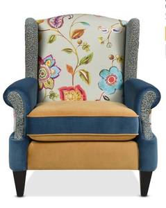 lot 548 image: Accent Arm Chair Retail $763.00 AZB22724