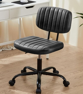 lot 549 image: Small Office Chair Retail $45.33 AZB22724