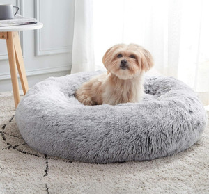 lot 644 image: Calming Dog Bed Retail $34.99 RCY-1