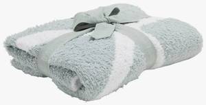 lot 668 image: Barefoot Dreams CozyChic Starfish Blanket Retail $68.00 RCY-1
