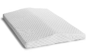 lot 679 image: Lumbar Support Pillow Retail $34.95 RCY-1