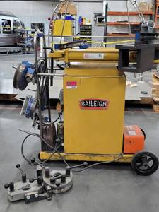 lot 39001 image: Baileigh Industrial Model RDB-150 Hydraulic Tube Bender