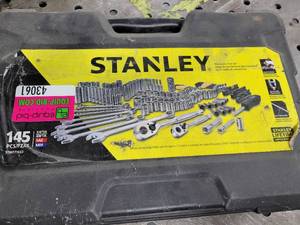lot 43061 image: Stanley Sockets and Wrench Set