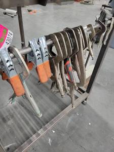 lot 43074 image: Lot Of Assorted Clamps
