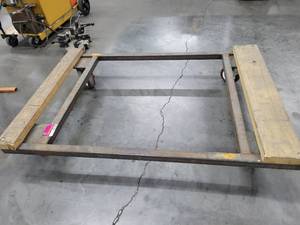 lot 47524 image: 48in Metal Materials Cart