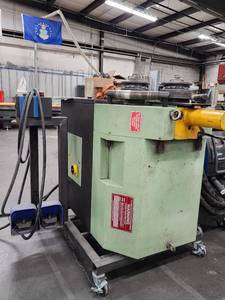 lot 39006 image: Universal Bending Roll Model Z402 Pipe Bender