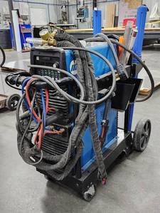 lot 39012 image: Miller Model Coolmate 1.3