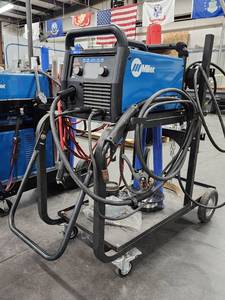 lot 39013 image: Miller Model Multimatic 215 Welder W Cart