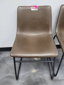 lot 47607 image: Brown Accent Chair