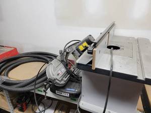 lot 41509 image: Contents Of Shelf, Including Bosch Bench Top Router And More