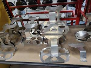 lot 43101 image: Lot Of Aluminum Fabricated Pieces