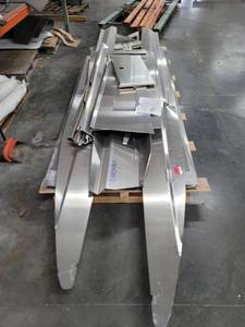lot 47557 image: Disassembled Raptor - B 158 Hull Weldment