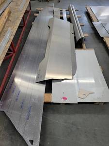 lot 47573 image: Skid of Misc Aluminum Pieces