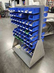 lot 47592 image: Parts Trolly WBolts