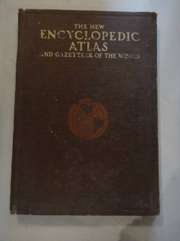 lot 1049 image: 1907 P. F. Collier & Son Encyclopedic Atlas