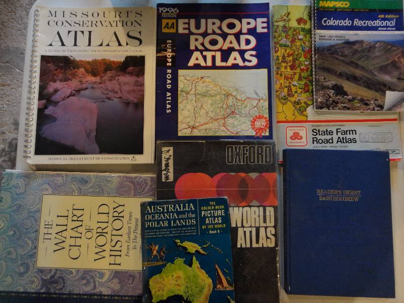 lot 1051 image: Atlas and Map Lot