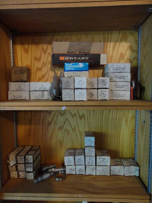 lot 2205 image: Vintage NOS New Old Stock Mechanical Parts Lot