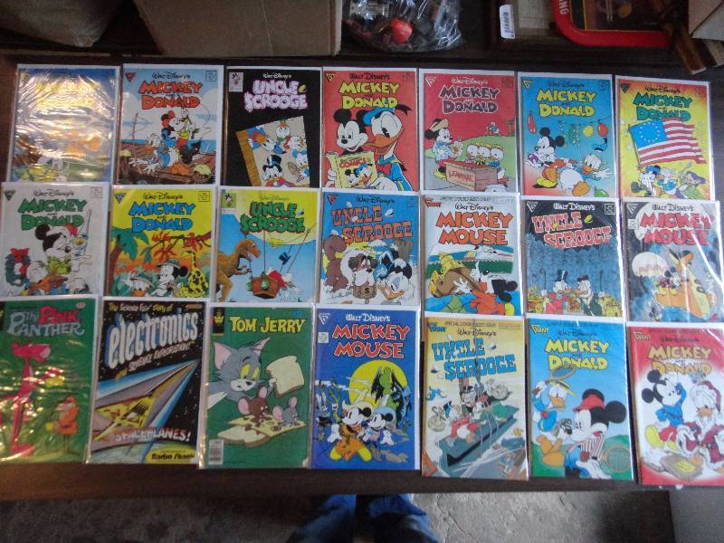 lot 1422 image: Disney, Mickey Mouse, Donald Duck, Pink Panther, MORE...Comic Book Lot