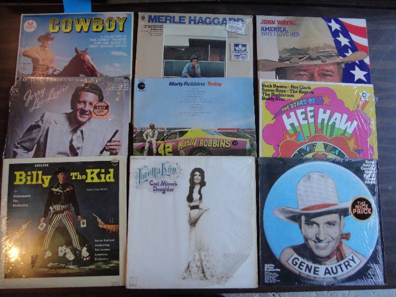 lot 1891 image: VINTAGE CLASSIC COUNTRY RECORD ALBUM LOT