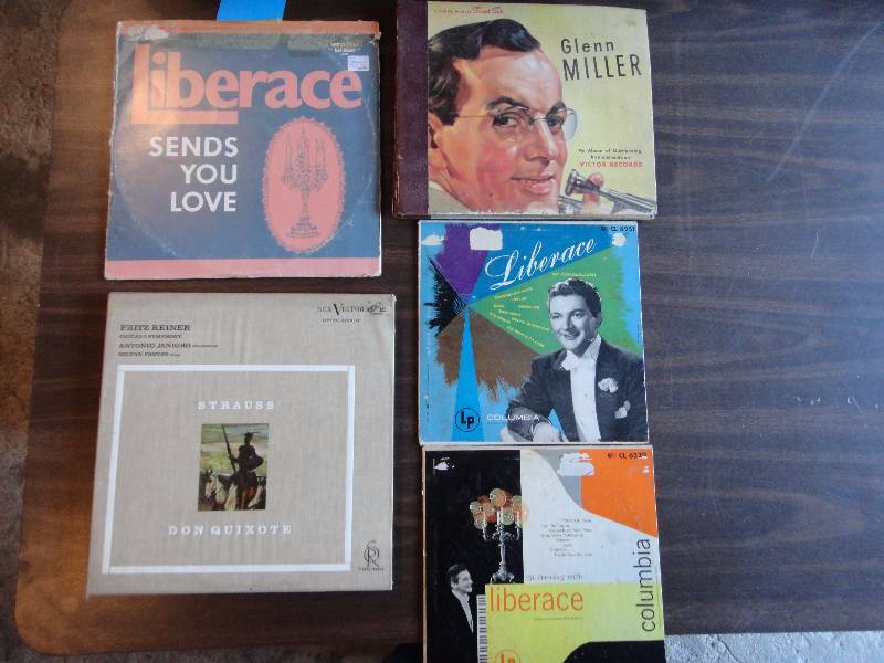 lot 1896 image: VINTAGE CLASSIC RECORD ALBUM LOT Liberace, Glenn Miller, MORE