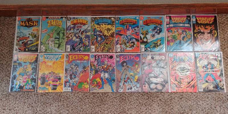 lot 321 image: Great DC Comic Book Lot