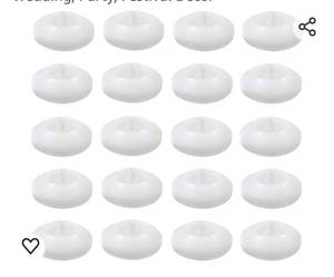 lot 13898 image: 20pcs Floating Candles for Centerpieces, 1.5 Inch White Water Candles Floating, Flameless Floating Candles for Centerpieces Vases, Flickering Candles for Swimming Pool, Wedding, Party, Festival Decor