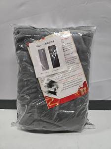 lot 13915 image: Heated Sleeping Bag Liner