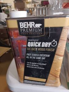 lot 40 image: Behr premium Quick dry