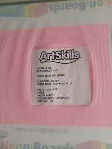 lot 46 image: Art skills 11 by 14 posters 6 pieces