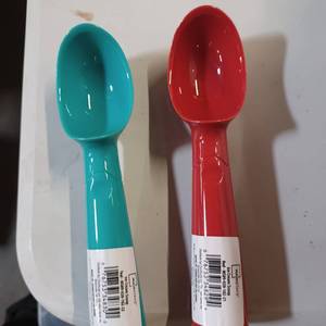 lot 105 image: 2 New ice cream scoops by mainstays