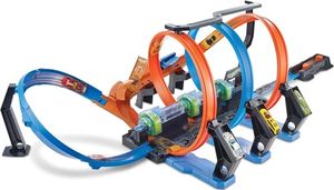 lot 61681 image: Hot Wheels Track Set and Toy Car, Large-Scale Motorized Track with 3 Corkscrew Loops, 3 Crash Zones and Toy Storage (Amazon Exclusive)