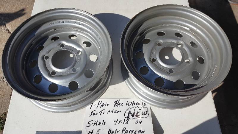 lot 491 image: Pair of Arc Trailer Wheels 5 Hole 4 x 12