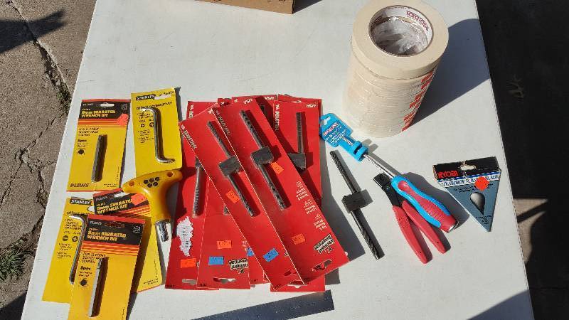 lot 496 image: Misc Lot of Tools