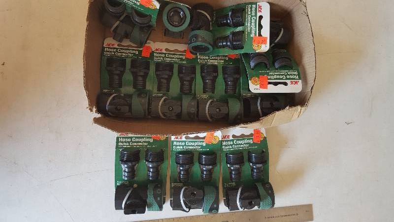 lot 527 image: Ace Garden Hose Quick Connectors Qty 11