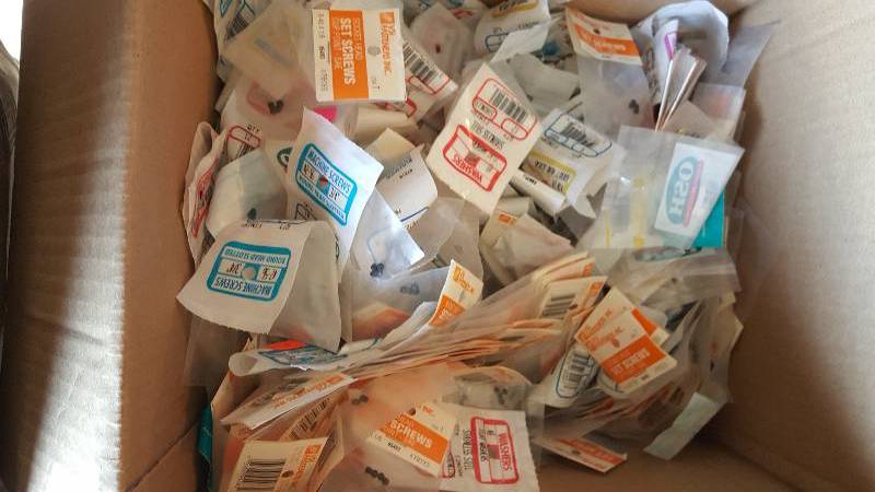 lot 532 image: Large lot of Hardware New In Packaging 100s Pcs