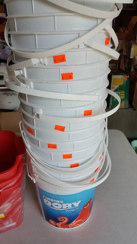 lot 561 image: 19 New Finding Dory Buckets and 3 Sterilization Pales