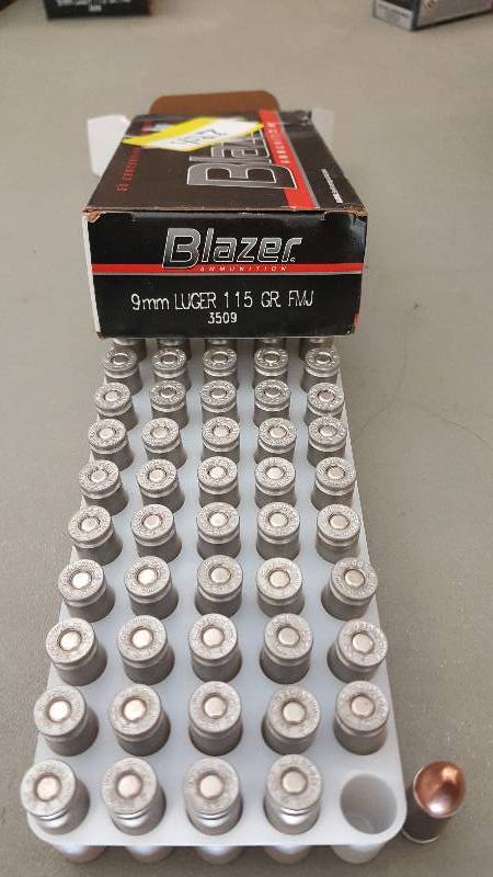 lot 427 image: 50 Rounds of Blazer 9mm 115gr FMJ Ammo