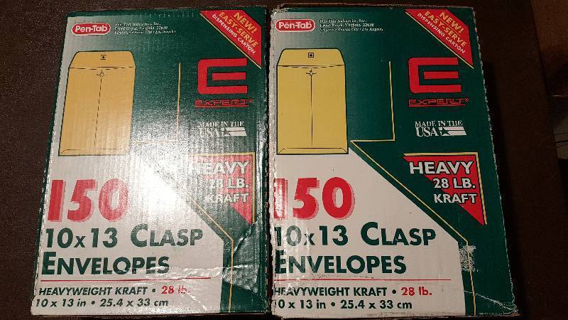 lot 601 image: Lot of 300 (two boxes) 13 x 10 Heavy Craft Clasp Envelopes
