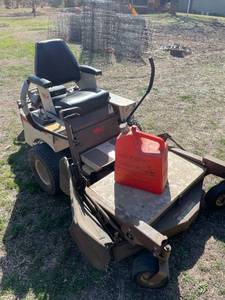 lot 1005 image: Grasshopper 612 zero turn radius 36 in riding lawn mower with 5 gallon gas can, Started up-runs good
