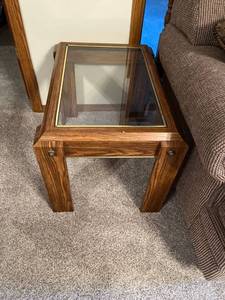 lot 2033 image: Glass top side table 19 x 20 x 28 Located in the basement