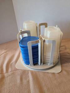 lot 2103 image: Spinning storage organizer