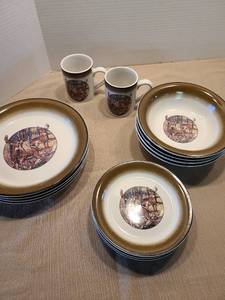 lot 2166 image: Buck Wear dishes 14 pieces