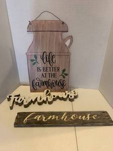 lot 2259 image: Farmhouse decor